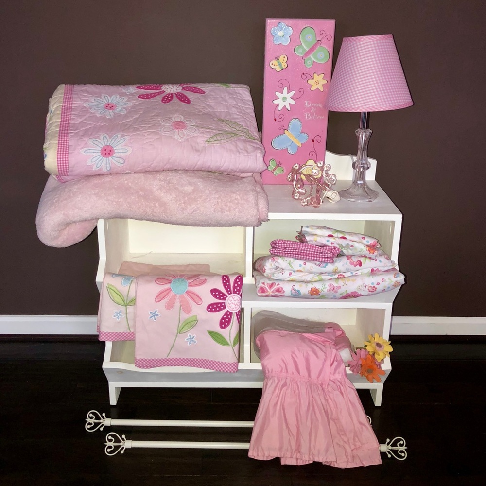 Pottery Barn Kids, Pink Daisy Garden Quilt - Full